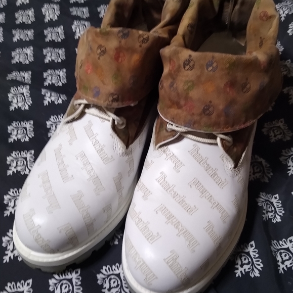 Timberland boots - Picture 1 of 3